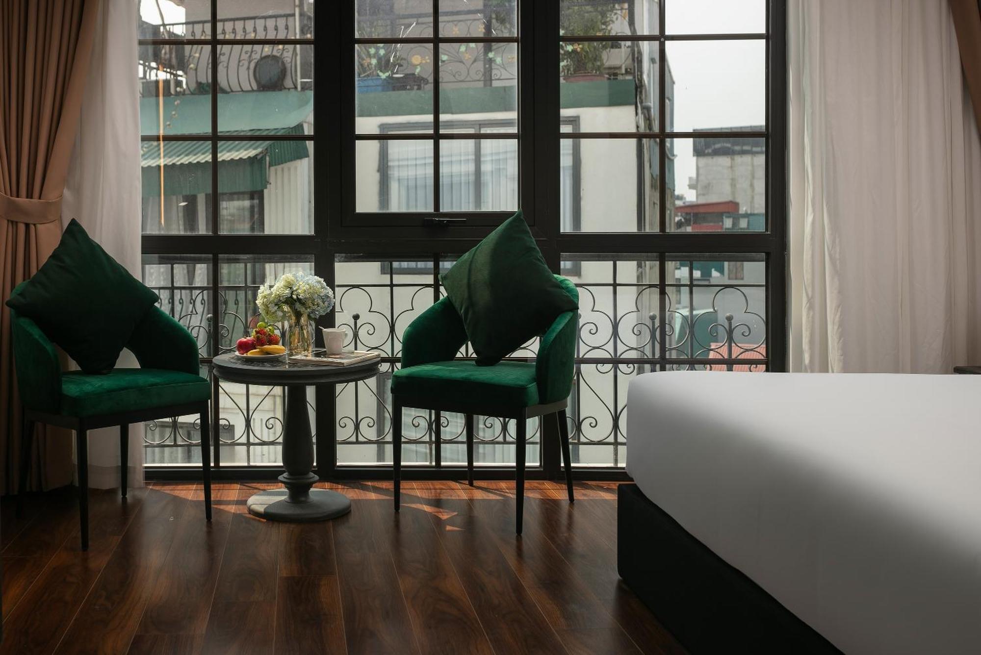 Hanoi Plaza Suite Hotel & Spa Exterior photo